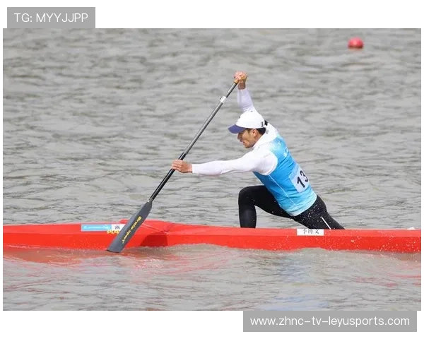 皮划艇静水队完成力量专项训练，为选拔做准备