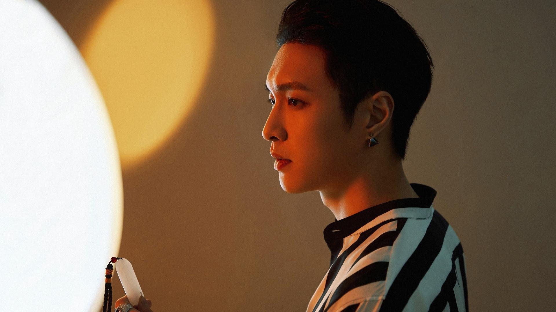 乐鱼体育官网下载-湖人公布球队新一季主题宣传照风格清新,湖人新赛季口号