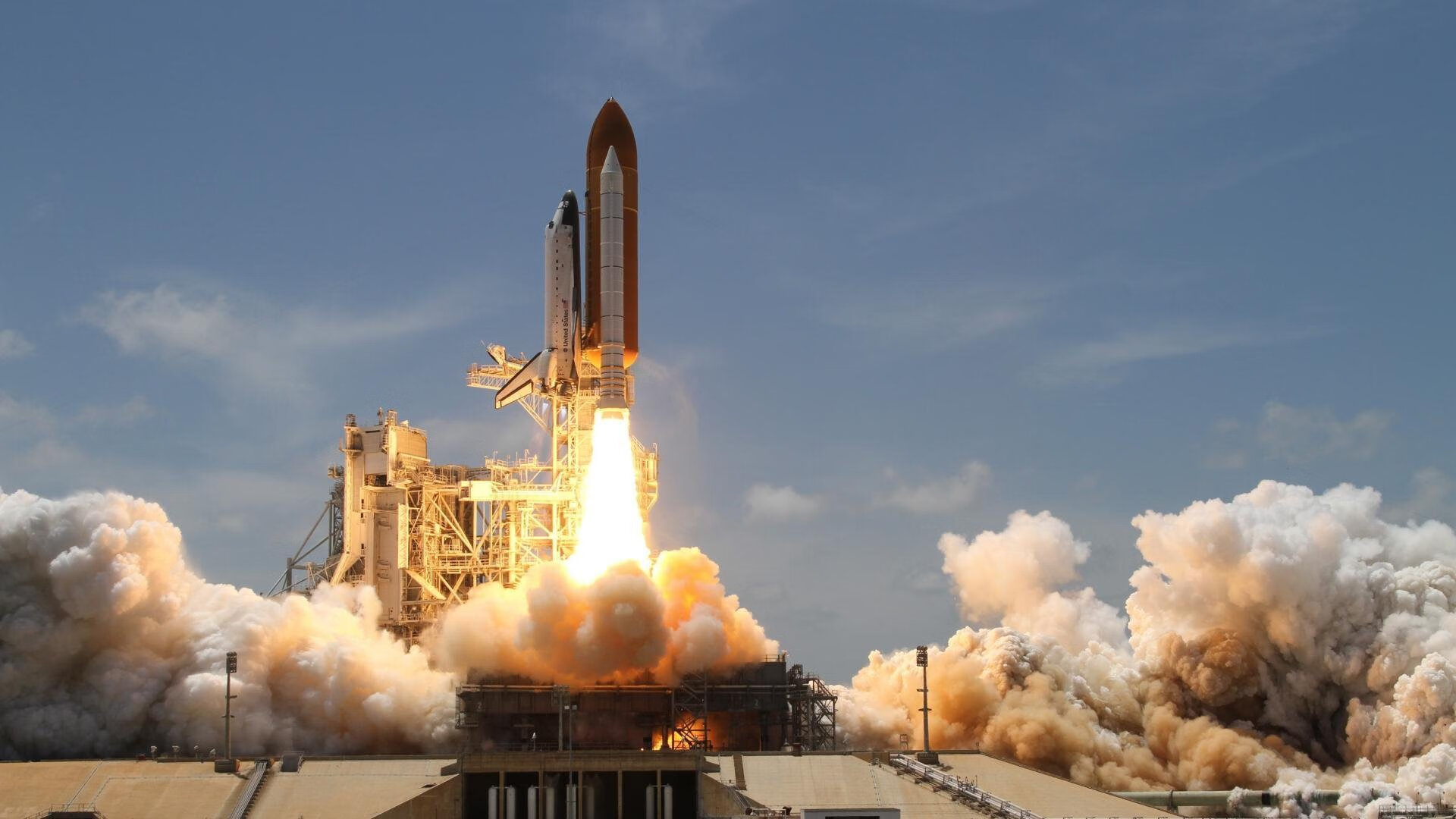 乐鱼体育官网网址-谢佩玲泳姿优雅，跳台表现亮眼，谢佩伦个人简介